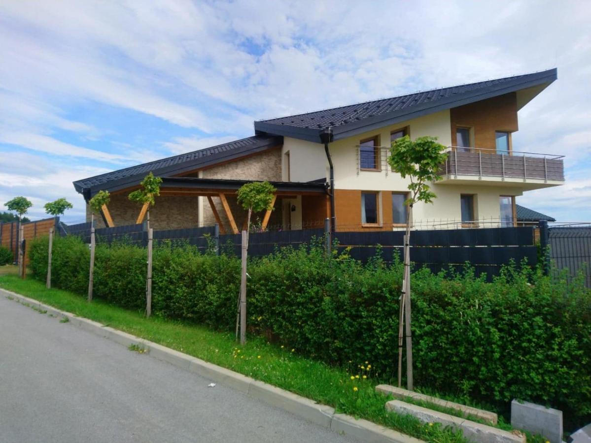 Dovolenkovy Dom Active & Relax Apartment เวลคา ลอมนิตซา ภายนอก รูปภาพ